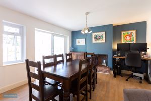 Dining Room- click for photo gallery